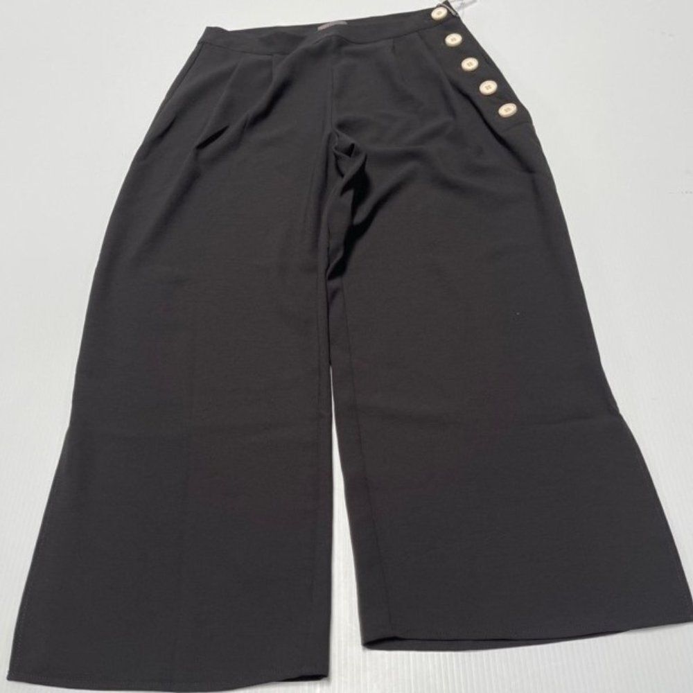 Vince Camuto Side-Button Crop Pants